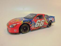 ミニカー　NASCAR　Darrell Waltrip 66  通常価格￥9800