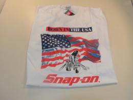 Tシャツ　BORN IN THE USA　(スナップオン)　通常価格￥3150半額￥1575